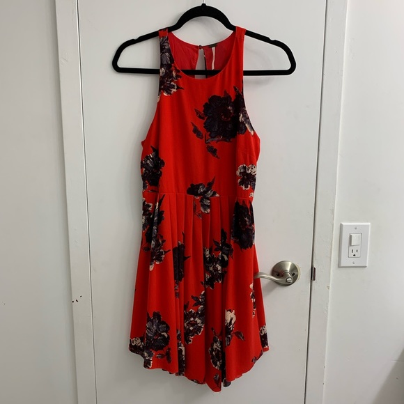 Free People Size 2 Cherry Red Floral Flutterby Fit & Flare Dress Back Keyhole - Picture 5 of 11